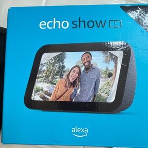 Amazon Echo Show 5 Smart Display - Black